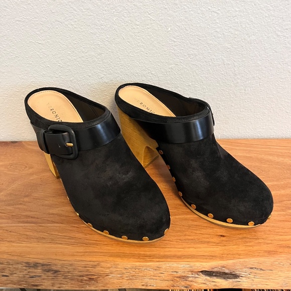 Veronica Beard Black Suede Mules with Tan Wooden Heels - Picture 2 of 8